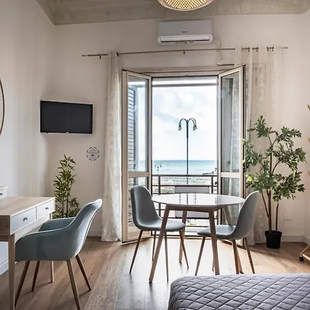 Al Pontile Apartment Lido di Ostia